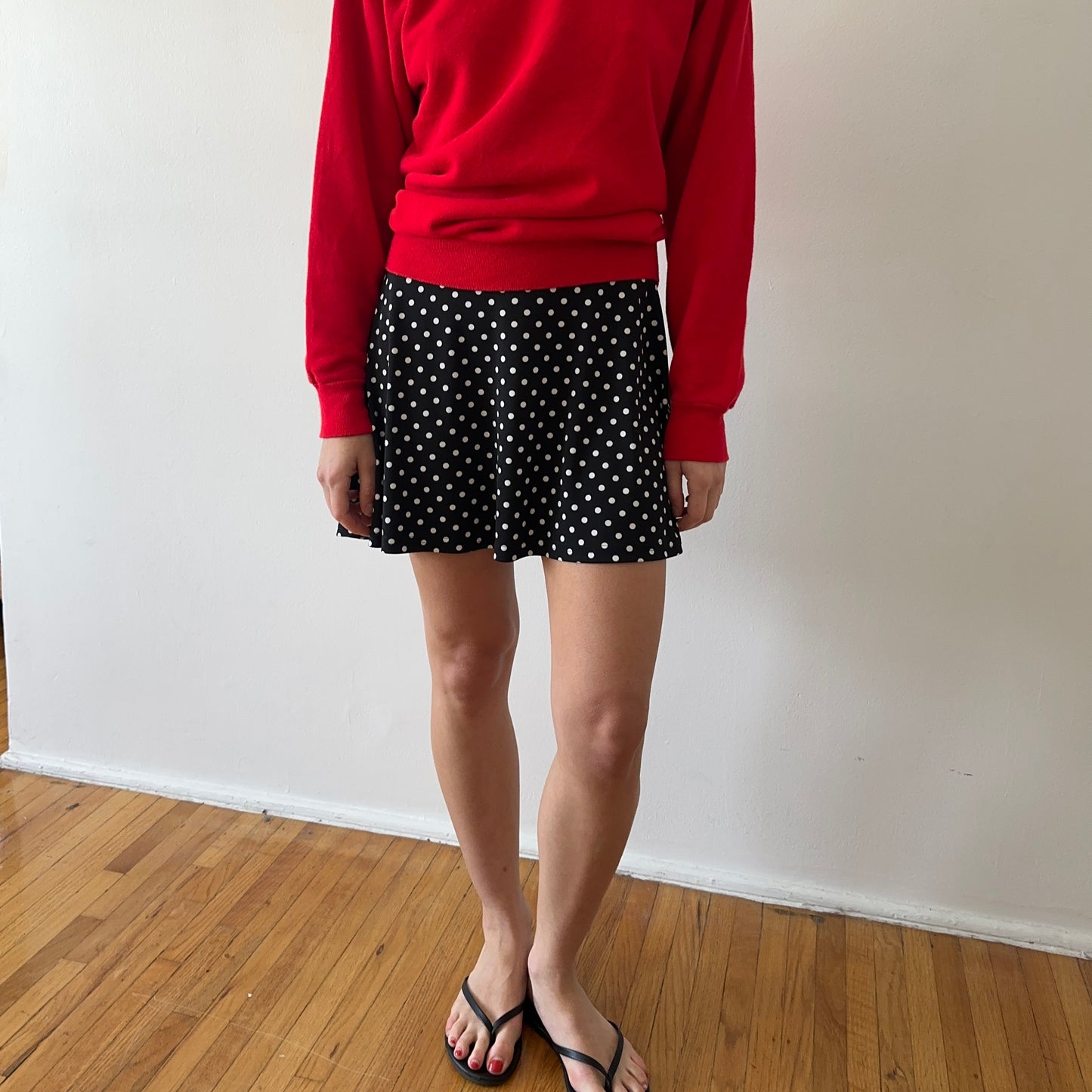 mini skirt — black polka
