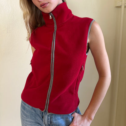 fleece vest — red